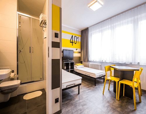 accommodation-pic3-scaled